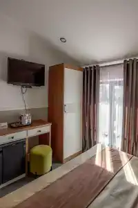 Mountain View Boutique - 5