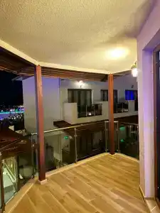 Dolphin Apart & - 48