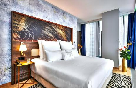 NYX by Leonardos - 63