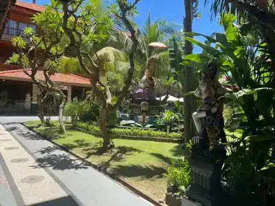 Wina Holiday Villa Kuta - 9