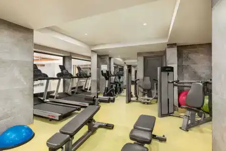 Ramada by Wyndham Istanbul Pera - 27