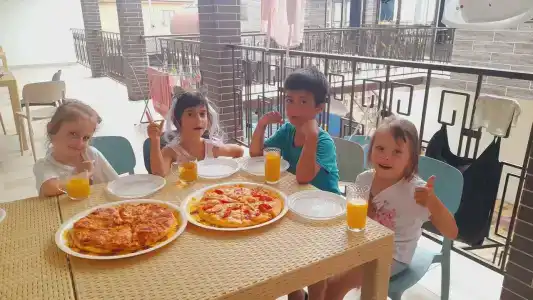 Yakor Guest House - 15