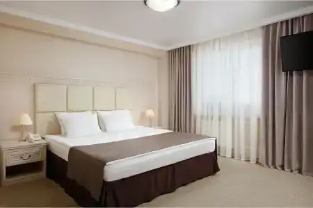 Business Continent - 42