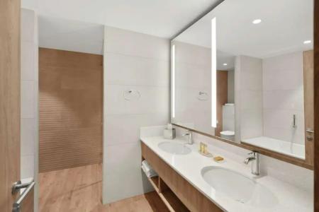 Hilton Garden Inn Vilnius City Centre - 16