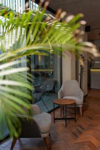 Dilijani Tun & Restaurant - 36