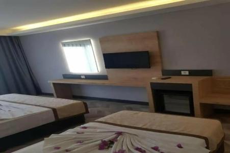 Clover Magic Park Side Otel - 40