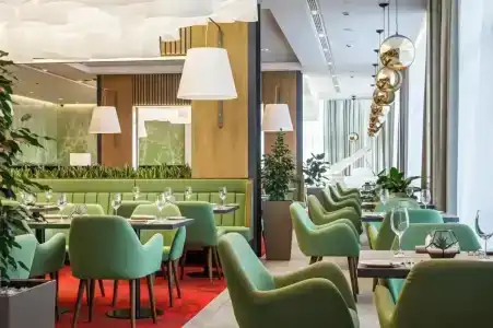 Hilton Garden Inn Novorossiysk - 10