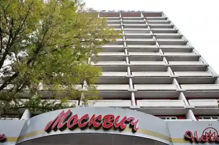 Москвич - 25