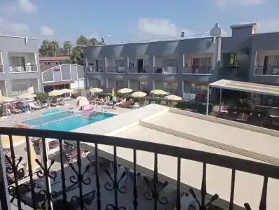 Sayanora & Park - 42