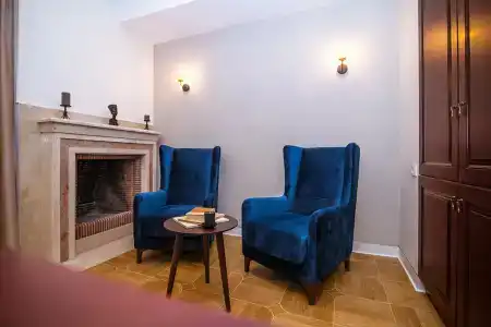 Cartez by Horizons, - 21