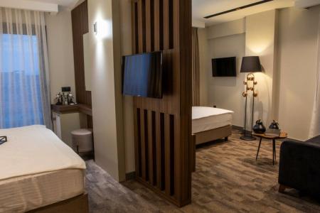 Monalisas Kusadasi - 45