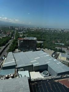 The Ritz-Carlton, - 21