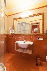 Manfredi Suite In Rome - 42