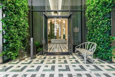 SLS Lux Brickell - 22