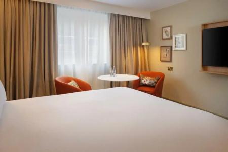 DoubleTree by Hilton Bristol North - 80