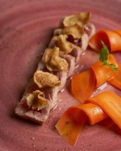 CALVARY & Restaurant Vilnius - 15