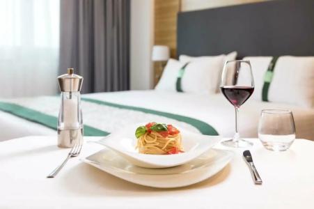 Holiday Inn Naples, an IHG - 25