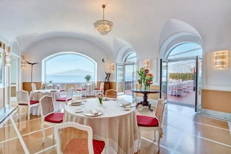 Grand Excelsior Vittoria - 77