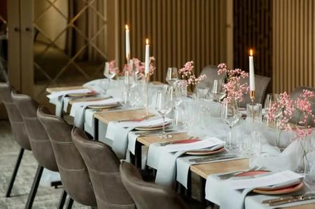 CALVARY & Restaurant Vilnius - 52