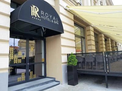 Royal & Spa - 17
