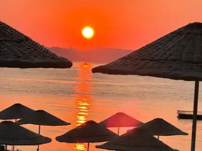 Hillside Beach Club - 6