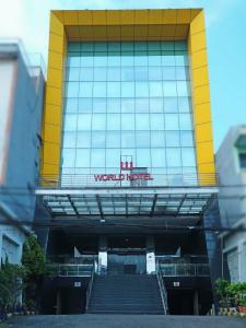 World Jakarta - Bandengan - 21