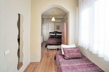 Nobel Hostel Guesthouse - 91