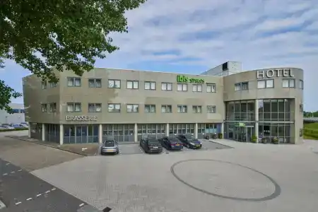 ibis Styles Almere - 13