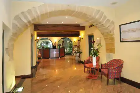 Le Phénix Hôtel - 1