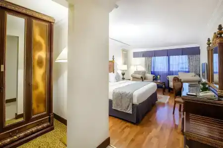 Grand Excelsior - Bur Dubai - 51