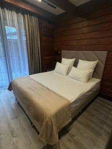 Otel Les - 73