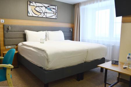 AMAKS Golden Ring - 82