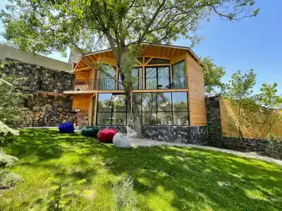 Dilijani Tun & Restaurant - 3