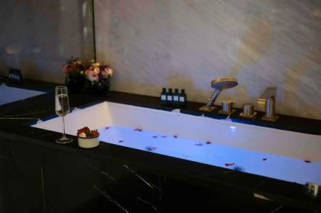 Radisson Collection Vadistanbul - 73