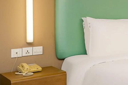Holiday Inn Express Hangzhou Huanglong, an IHG - 37
