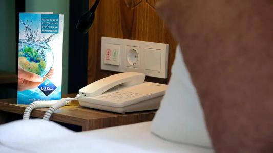 Club Big Blue Suit - All Inclusive - 90