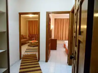 Elegant Baronessa Apart - 33