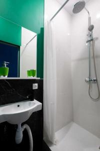 LeoHotels na Dubrovskoy - 2