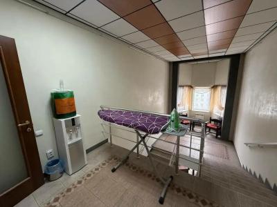 La Vie De Chateau - 87