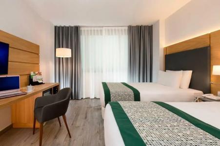 Holiday Inn Naples, an IHG - 90