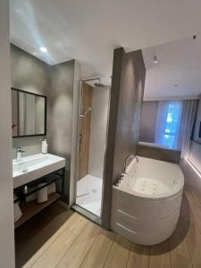 Barcelona Century - 77