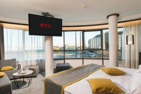 Rosslyn Central Park Sofia - 19