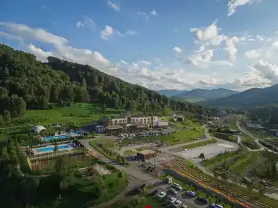 Алтай Пэлас - 53