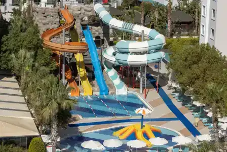 Ramada Resort By Wyndham - 1