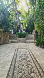Tuvana - 18
