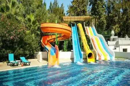 Green Bay Resort & Spa - 2