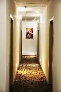 Provans Boutique - 8