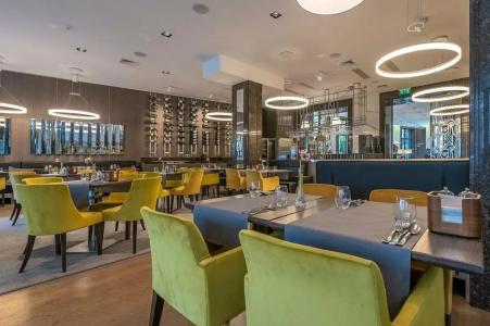 Congress Avenue - 28