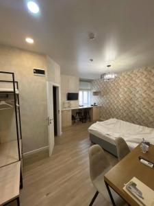 Aleon Mini-Hotel - 70