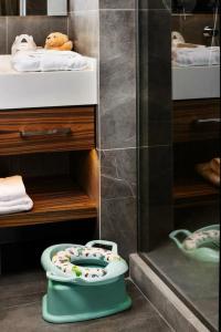 Mediterranean Palace - 76